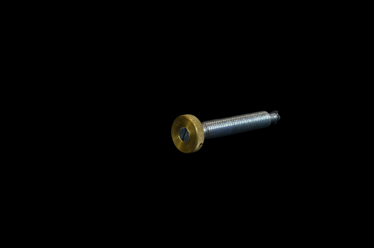 J/J2 Rear Gate Adjustment Screw