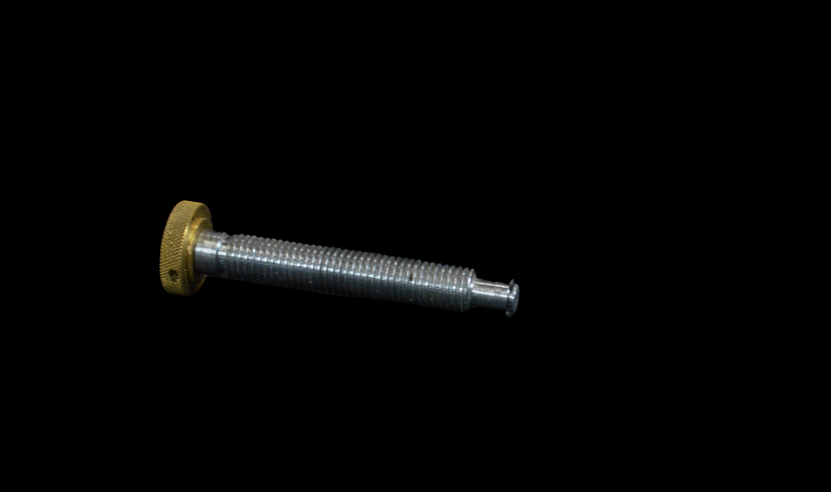 J/J2 Rear Gate Adjustment Screw