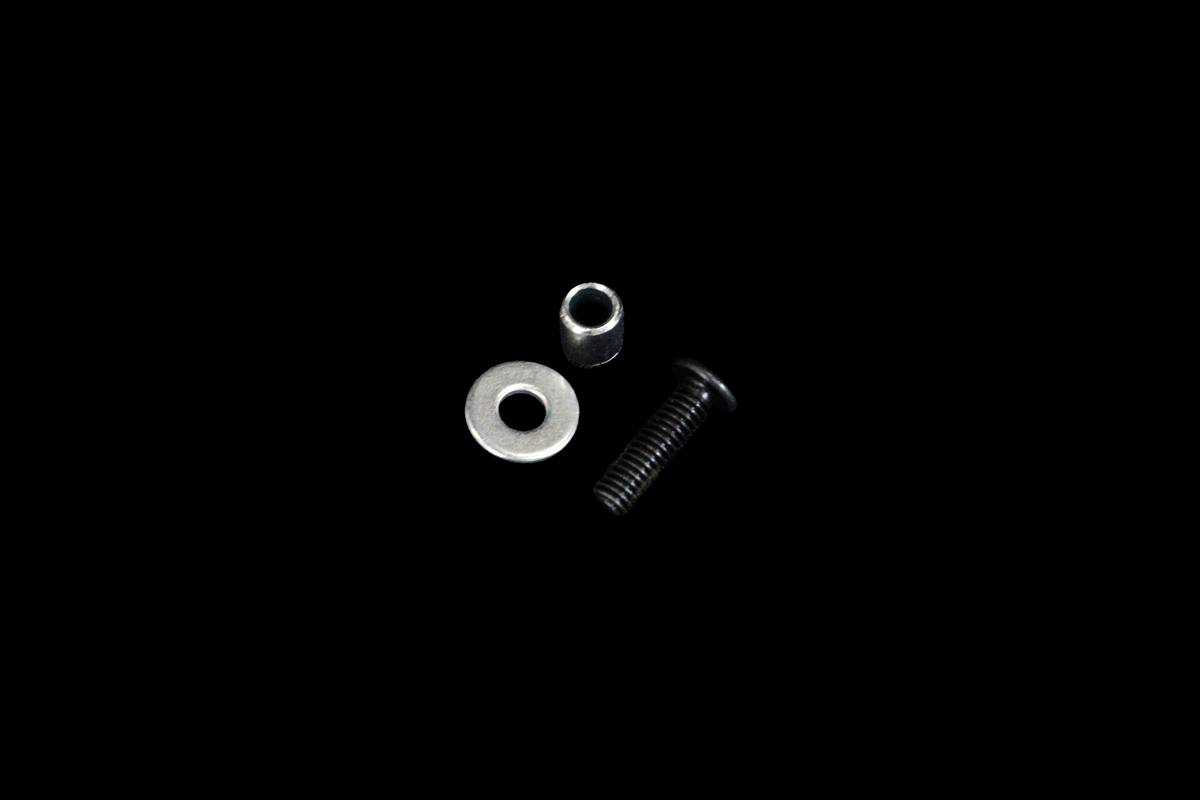 C2/J/J2 Front Cable Lifter Shoulder Screw